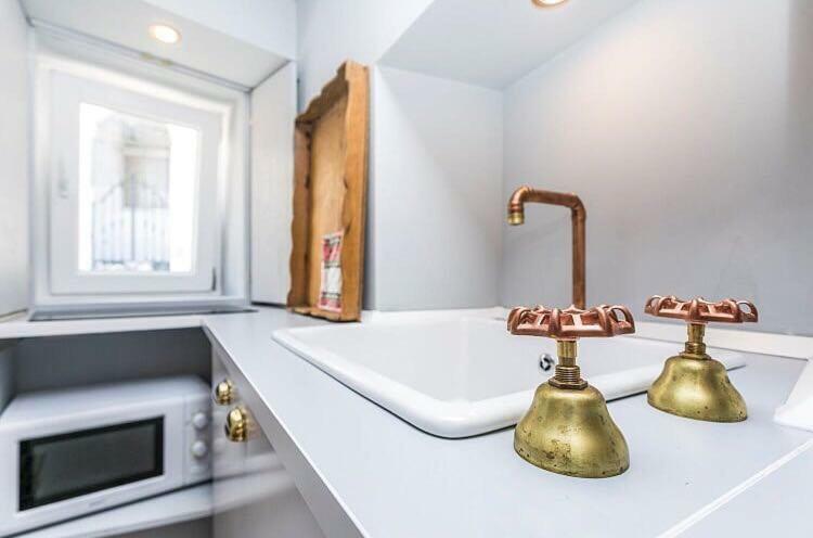Unique Studio House | City Centre Lisbon Bagian luar foto